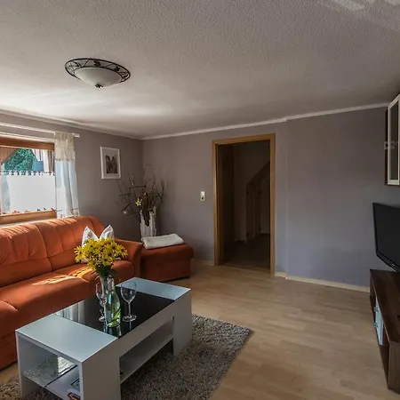 Ferienhaus Rosalie Altendorf  Экстерьер фото