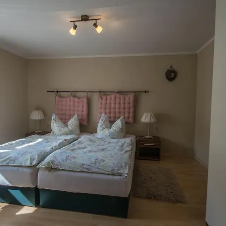 Ferienhaus Rosalie Altendorf  Экстерьер фото