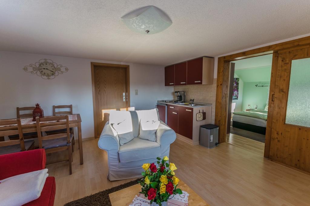 Rosalie Apartment